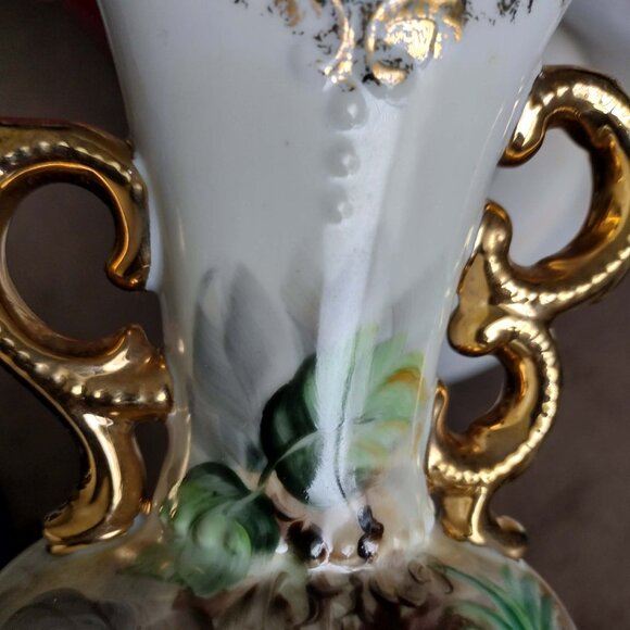 VINTAGE UCAGCO CERAMIC DOUBLE HANDLE BUD VASE - Picture 11 of 12